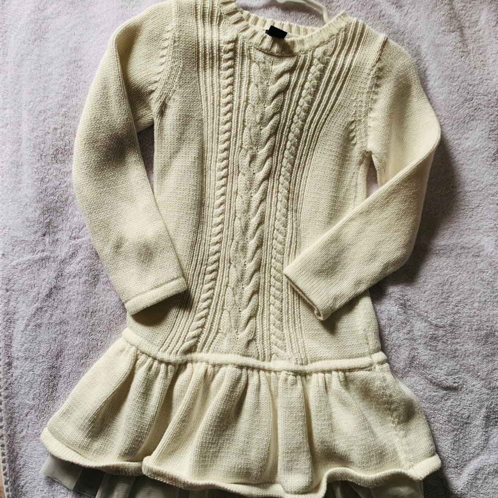 NWOT Gap kids dress 4T fun cable knit style, warm perfect for the holidays